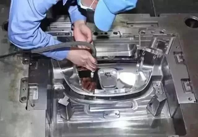 调侃:为什么说搞模具的男人,都是“骗子”的图3